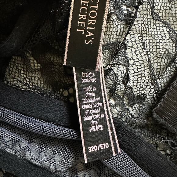 Victoria's Secret Black Lace Halter Bra size 32D - Picture 9 of 9